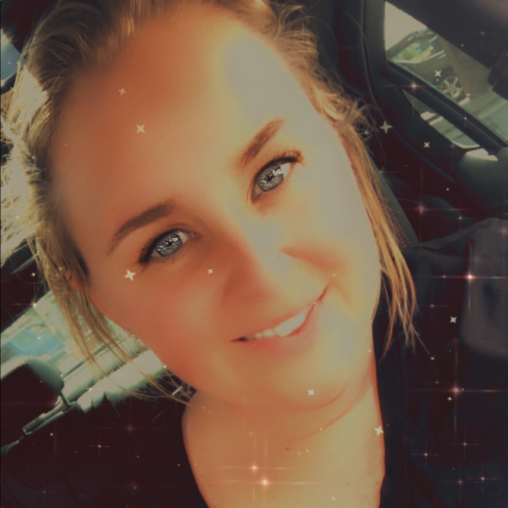 Meet your Posher, Aime